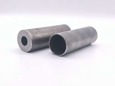 精密鋼管廠(chǎng)家直銷(xiāo)，性?xún)r(jià)比高！